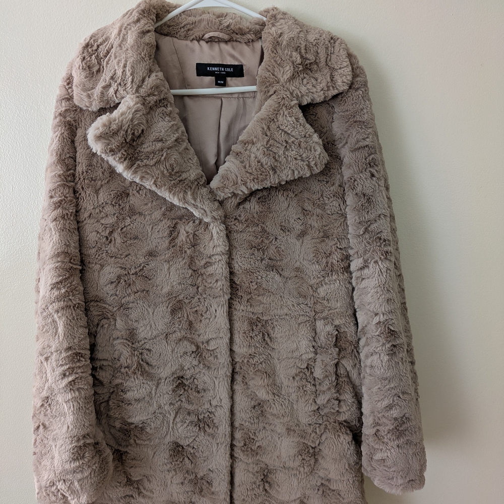 Kenneth Cole Women's Tan Faux Fur Coat